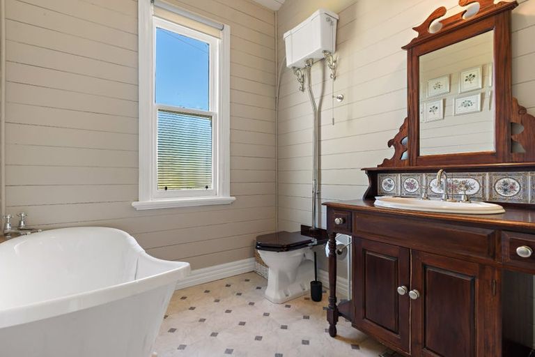 Photo of property in 13 Ahiaruhe Road, Ponatahi, Carterton, 5792