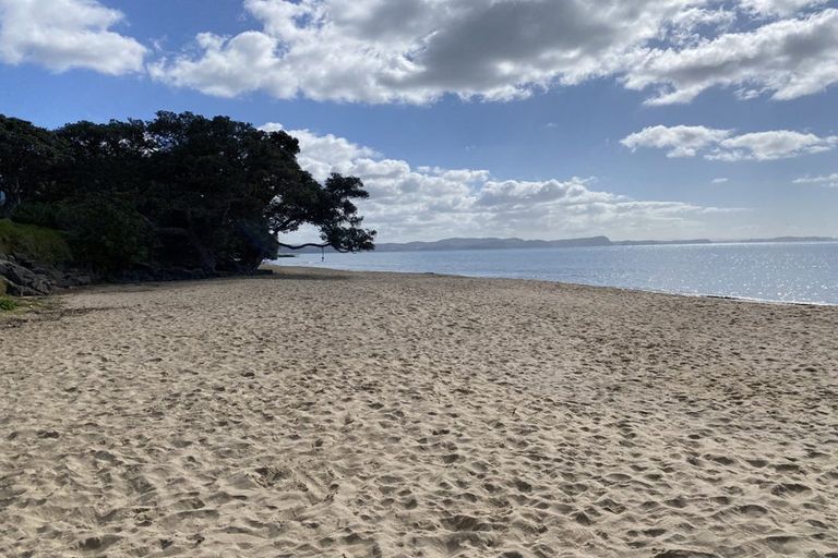 Photo of property in 175 Vipond Road, Stanmore Bay, Whangaparaoa, 0932