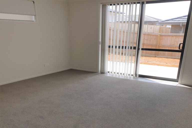 Photo of property in 60 Tawhiti Road, Pukekohe, 2120