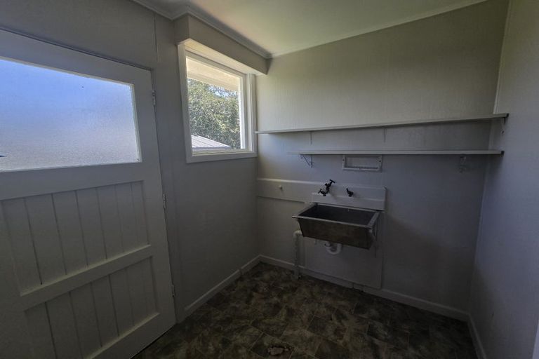 Photo of property in 15 Susan Street, Pukehangi, Rotorua, 3015