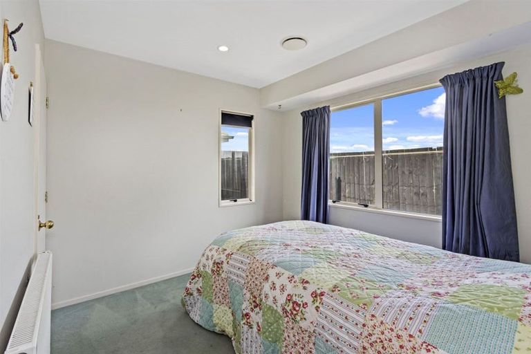 Photo of property in 39 Surfers Place, North New Brighton, Christchurch, 8083