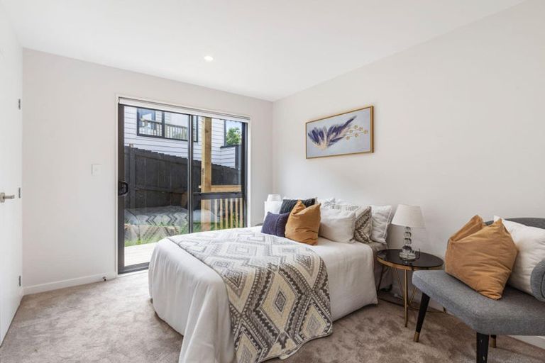 Photo of property in 28 Baumea Rise, Massey, Auckland, 0614