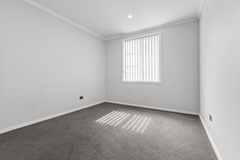 Photo of property in 20 Taukari Road, Takanini, 2112