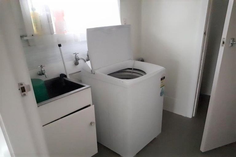 Photo of property in 19 Birkenhead Street, Avonhead, Christchurch, 8042