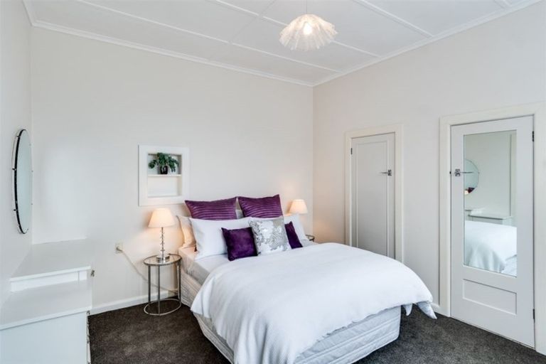 Photo of property in 1a Goldsmith Terrace, Hospital Hill, Napier, 4110