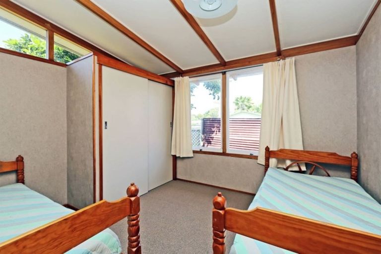 Photo of property in 7 Gillies Crescent, Waimarama, Havelock North, 4294
