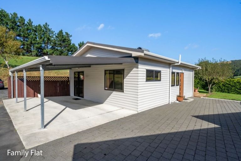 Photo of property in 25 Johnsons Road, Blue Mountains, Upper Hutt, 5371