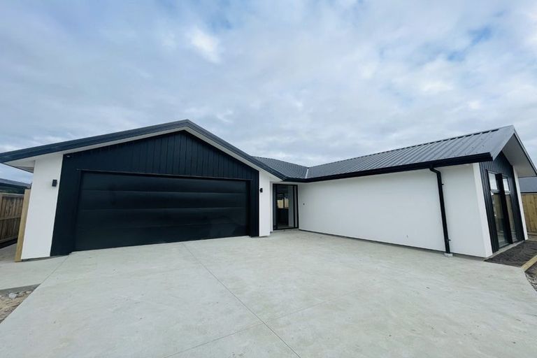 Photo of property in 9 Sanders Way, Rolleston, 7614