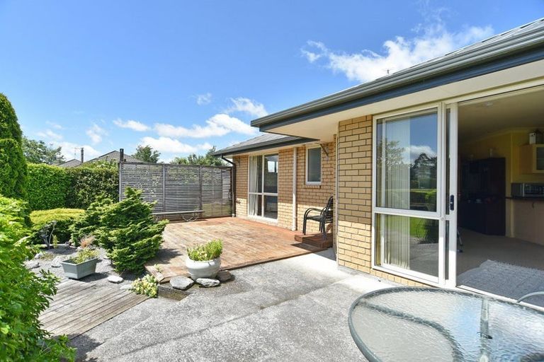 Photo of property in 72 Church Street, Oxford, 7430