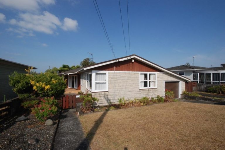 Photo of property in 7 Hollinbrigg Place, Manurewa, Auckland, 2102