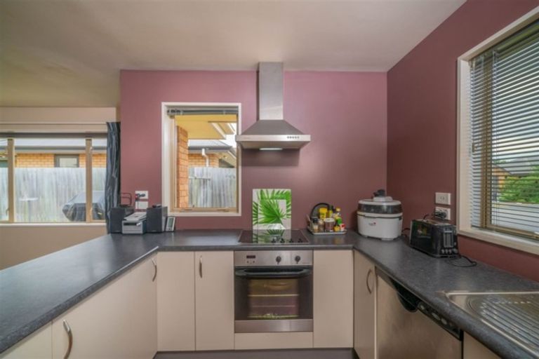 Photo of property in 9 Kaniere Avenue, Hei Hei, Christchurch, 8042