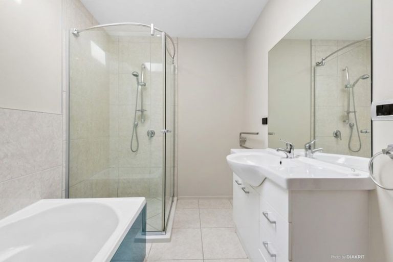 Photo of property in 3 Atahu Grove, Tirohanga, Lower Hutt, 5010