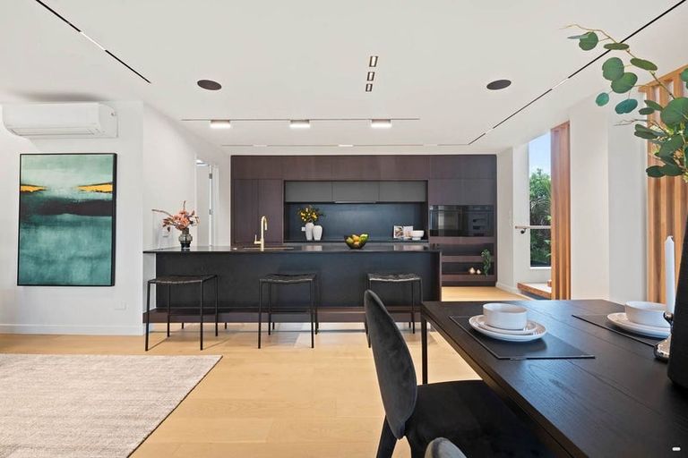 Photo of property in 48c Merani Street, Belmont, Auckland, 0622