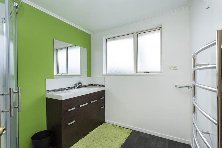 Photo of property in 28 Silverstream Drive, Mosgiel, 9024