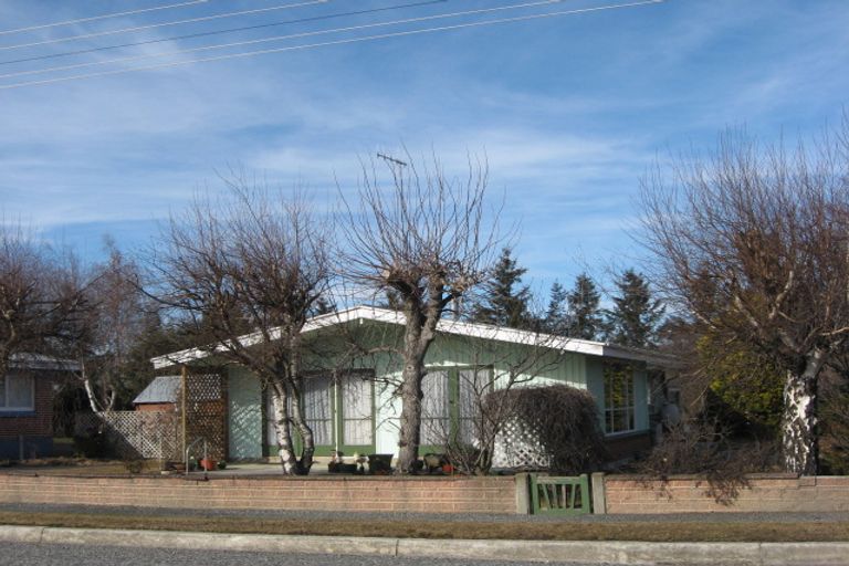 Photo of property in 22 Fraser Avenue, Ranfurly, 9332