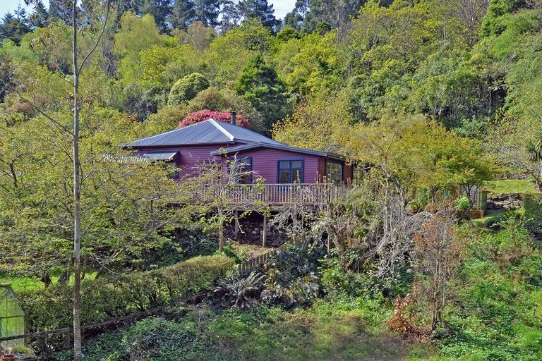 Photo of property in 112 Reservoir Road, Sawyers Bay, Port Chalmers, 9023