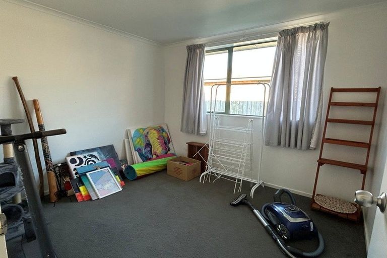 Photo of property in 44 Kayes Road, Pukekohe, 2120