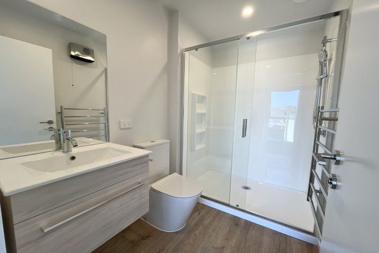 Photo of property in 4/45 Grafton Street, Waltham, Christchurch, 8011