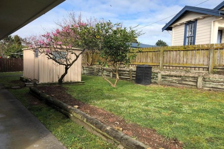 Photo of property in 1b Alexander Place, Otaki, 5512