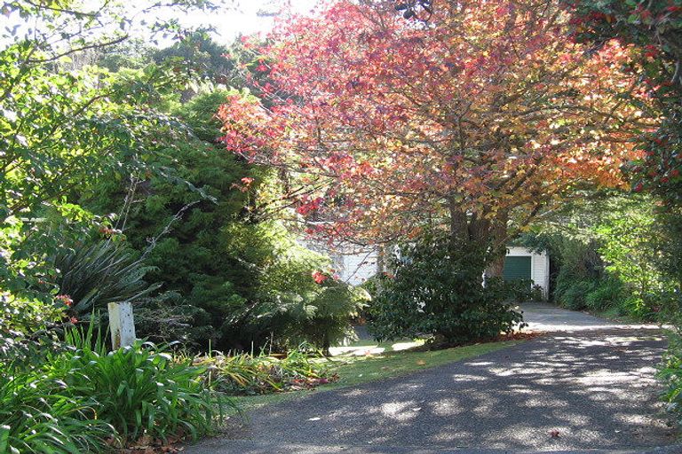 Photo of property in 15 Kennedy Grove, Stokes Valley, Lower Hutt, 5019