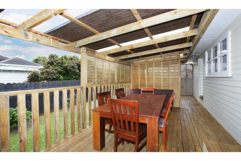 Photo of property in 36 Old Wairoa Road, Papakura, 2110