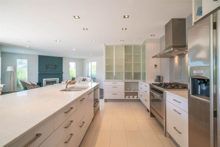 Photo of property in 5 Reka Street, Parklands, Christchurch, 8083