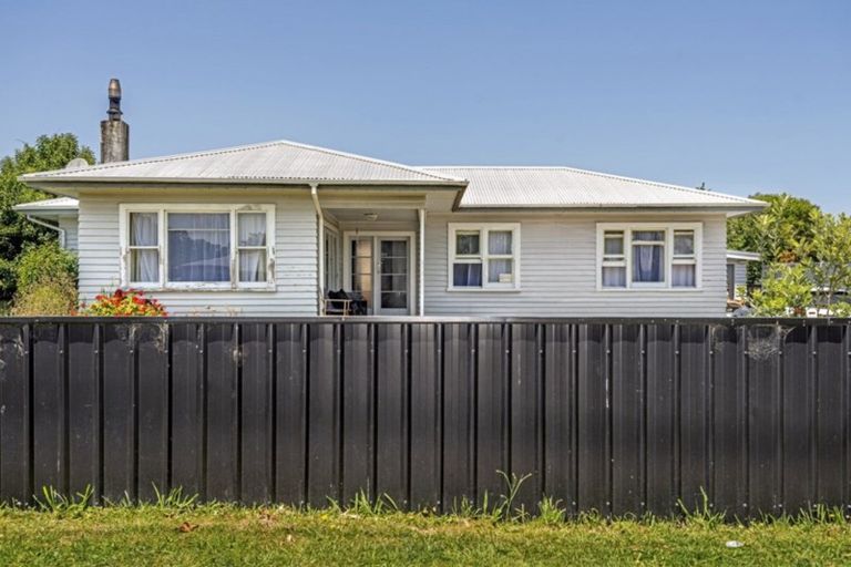 Photo of property in 85 De Lautour Road, Inner Kaiti, Gisborne, 4010
