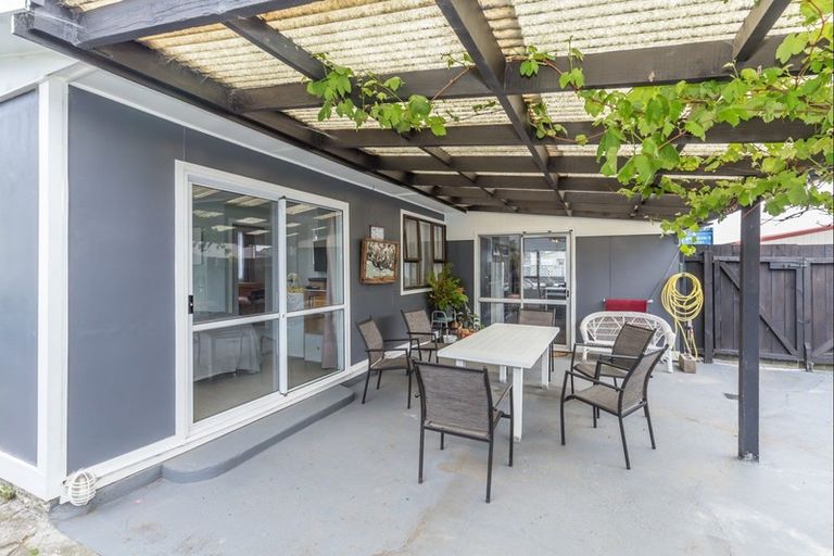 Photo of property in 5 Muapoko Street, Himatangi Beach, Foxton, 4891