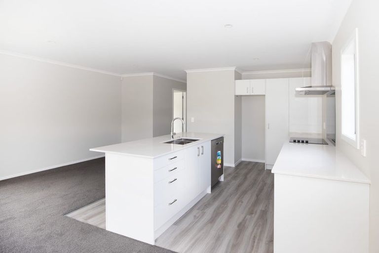 Photo of property in 9 Te Ara O Roimata, Wainuiomata, Lower Hutt, 5014