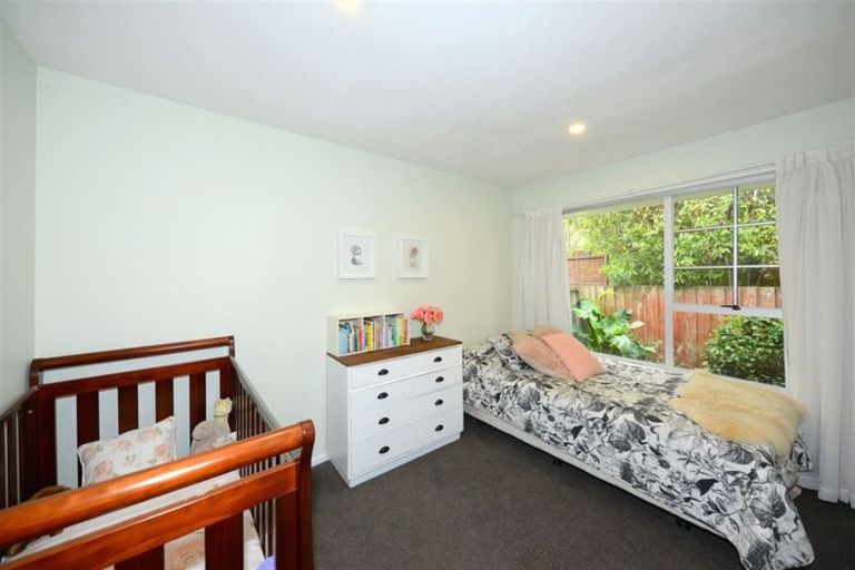 Photo of property in 2/47 Woodbury Street, Russley, Christchurch, 8042