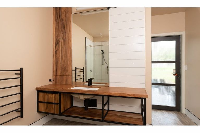 Photo of property in 16 Pa Road, Kerikeri, 0230