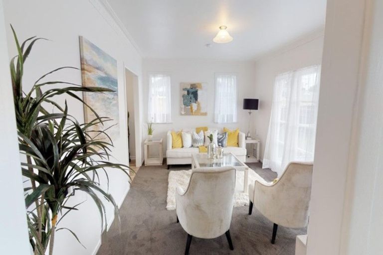 Photo of property in 12a Hunua Road, Papakura, 2110