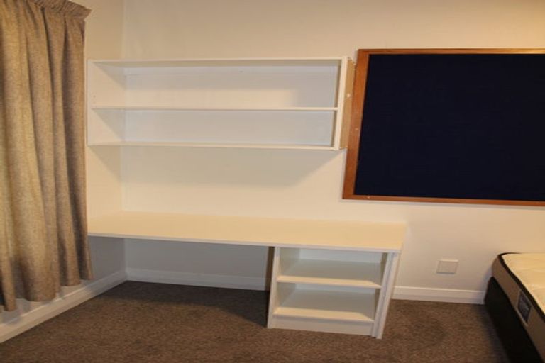 Photo of property in 802 Cumberland Street, North Dunedin, Dunedin, 9016