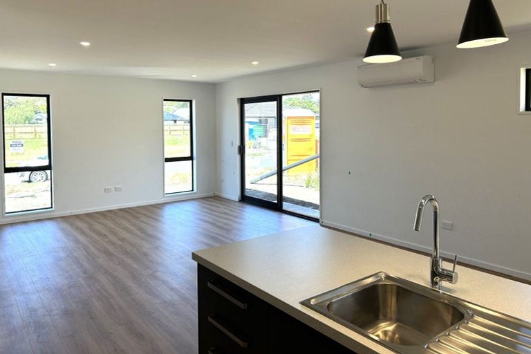 Photo of property in 5 Songpa Street, Halswell, Christchurch, 8025