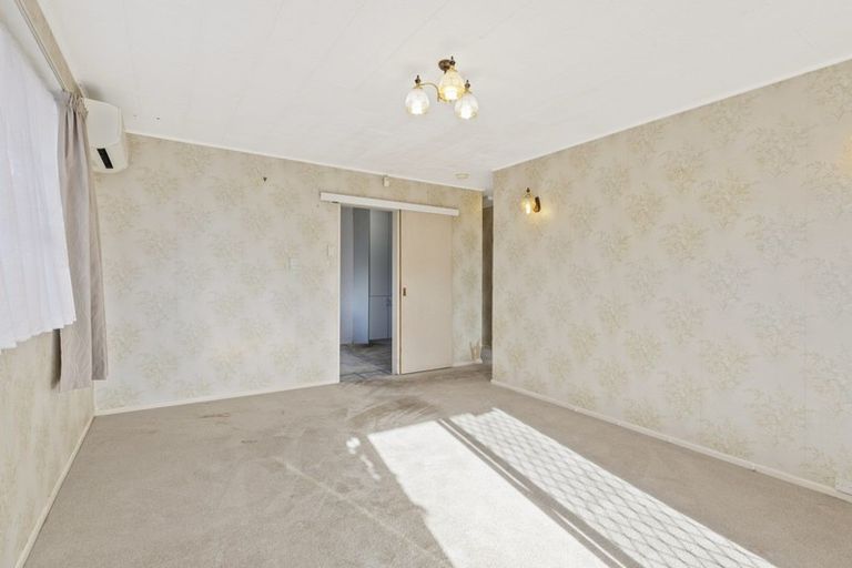 Photo of property in 49 Seddon Street, Wallaceville, Upper Hutt, 5018