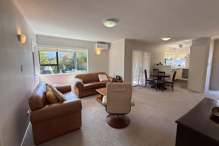 Photo of property in 112a The Circle, Manly, Whangaparaoa, 0930