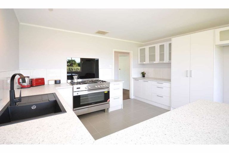 Photo of property in 74d Riddell Road, Kerikeri, 0230