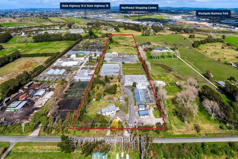 Photo of property in 5 Spedding Road, Whenuapai, Auckland, 0618