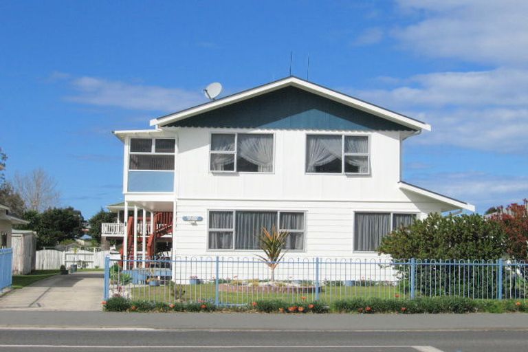 Photo of property in 504 Port Road, Whangamata, 3620