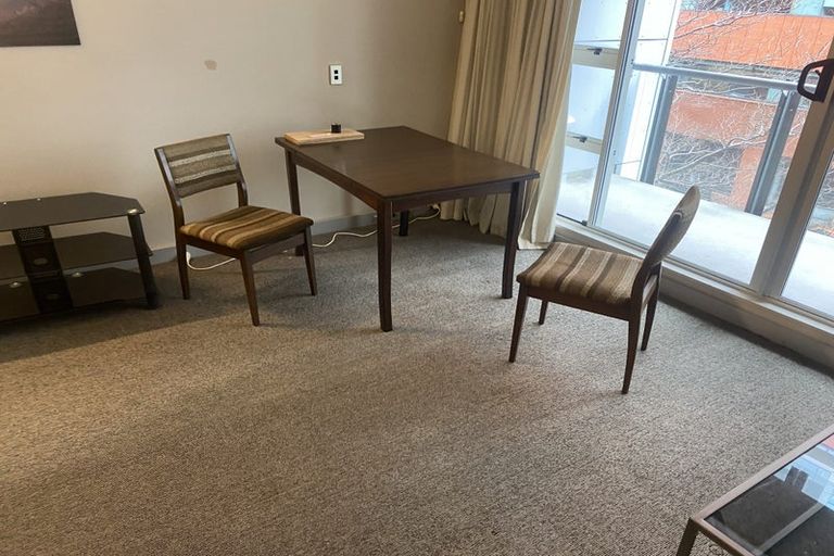 Photo of property in Gerondis Bldg Apartments, 304/60 Willis Street, Wellington Central, Wellington, 6011