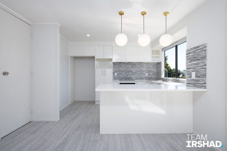 Photo of property in 176 Finlayson Avenue, Clendon Park, Auckland, 2103