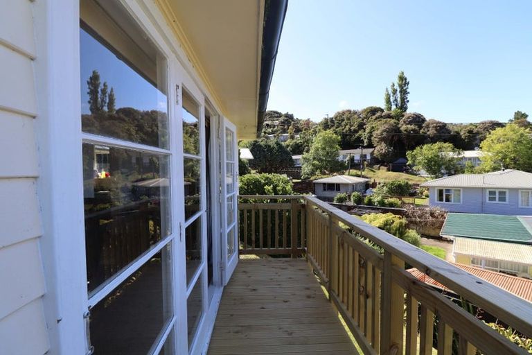 Photo of property in 79 Thomas Street, Stokes Valley, Lower Hutt, 5019