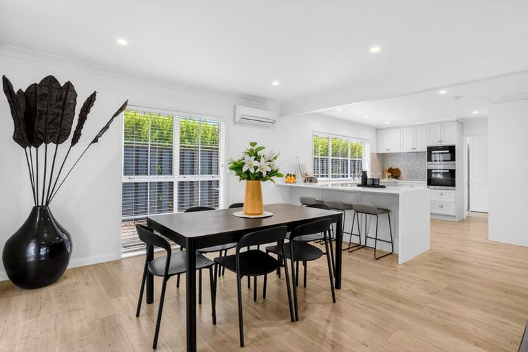 Photo of property in 2/15 Saltburn Road, Milford, Auckland, 0620