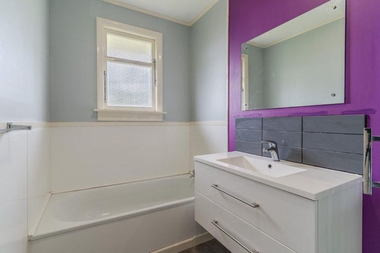 Photo of property in 462 Taieri Road, Halfway Bush, Dunedin, 9010