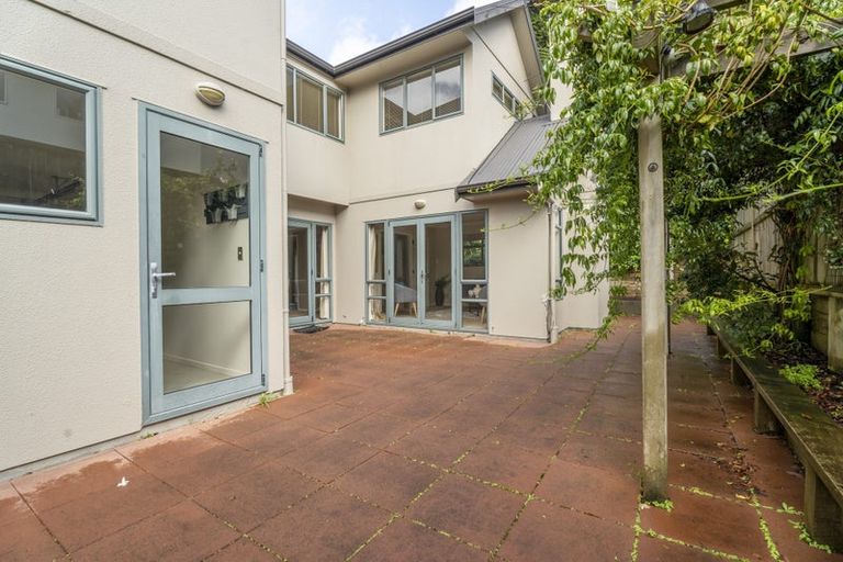 Photo of property in 12a Chippenham Grove, Churton Park, Wellington, 6037