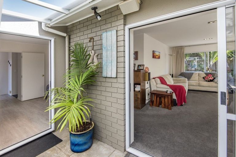 Photo of property in 2/23 Lomond Street, Takapuna, Auckland, 0622