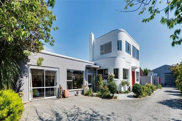 Photo of property in 103 Rattray Street, Riccarton, Christchurch, 8041