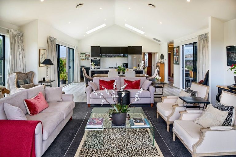 Photo of property in 41 Hudson Place, Paraparaumu, 5032