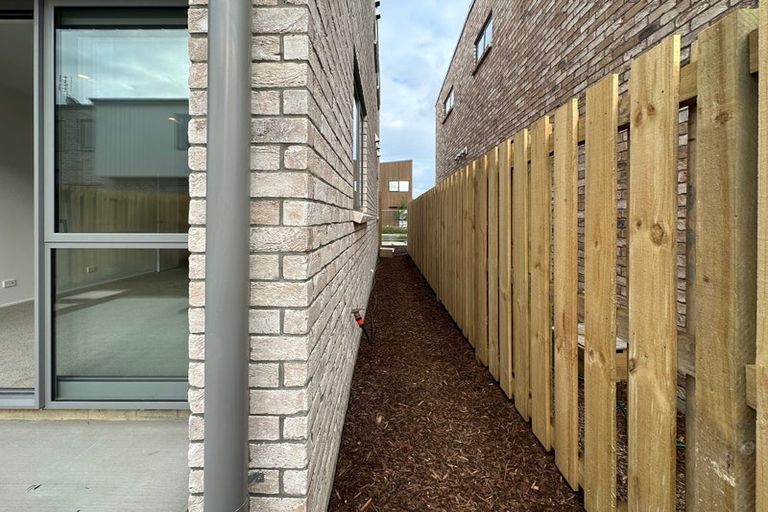 Photo of property in 105 Mangahoe Road, Mount Wellington, Auckland, 1062