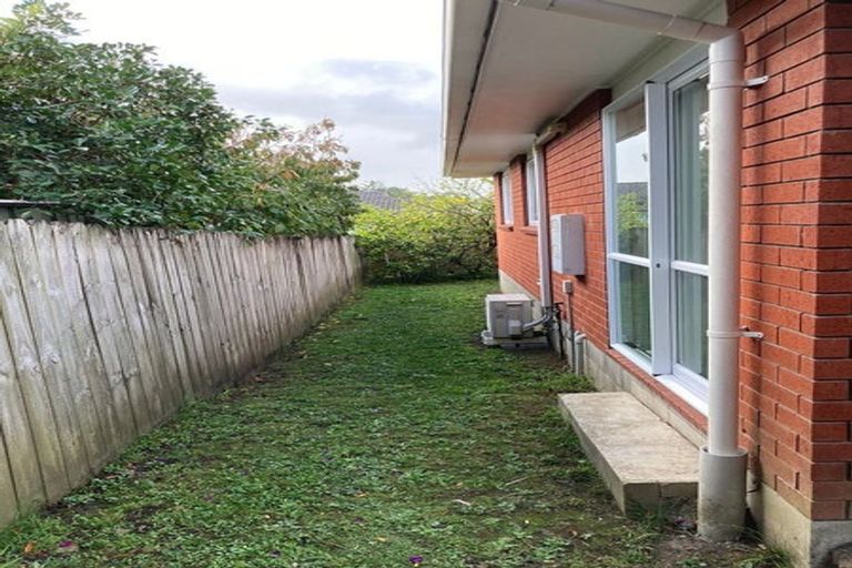 Photo of property in 55a Archibald Road, Kelston, Auckland, 0602